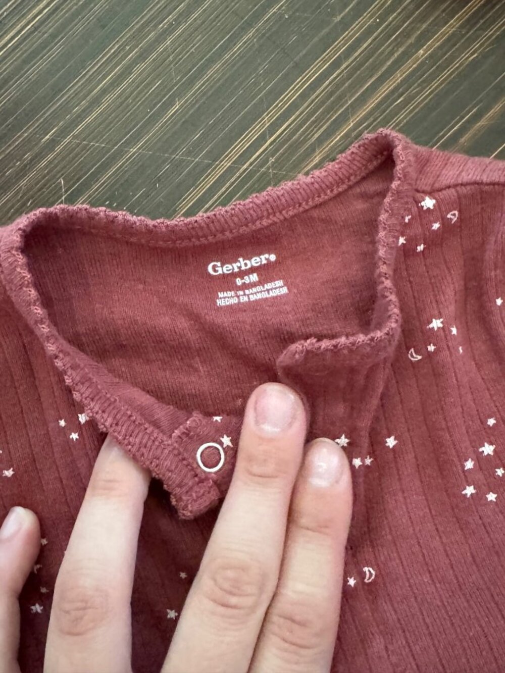 Gerber 2-Piece Ribbed Moon & Stars Pajama Set Burgundy 0-3 Months Baby Girl - Picture 4 of 4